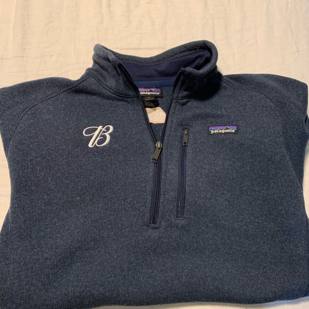 Budweiser Patagonia 1/4 zip better sweater